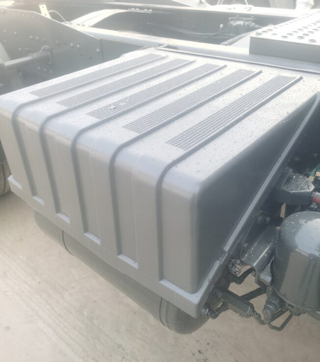 High quality Full refurbished HOWO 6x4 Tractor truck from China factory directly