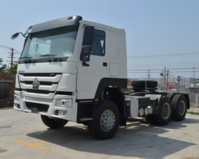 HOWO 6x4 tractor truck