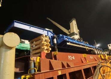 4 axles lowbed semi-trailer